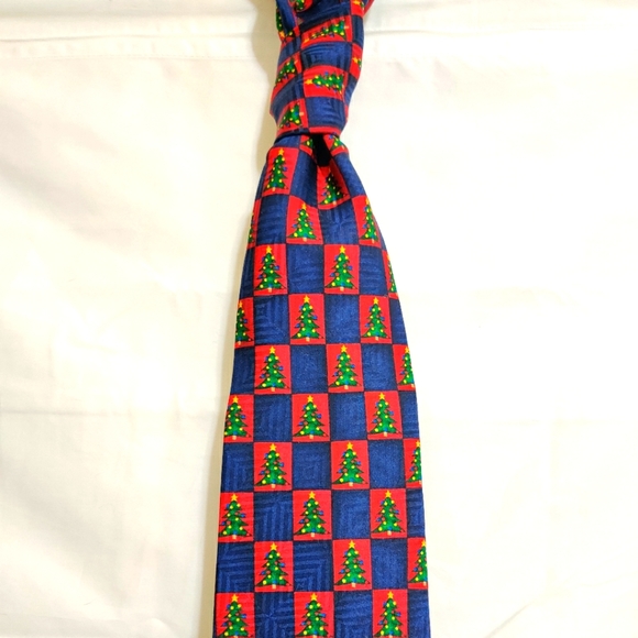 Barbara Blank Silk Christmas Tree Neck Tie - Picture 9 of 10